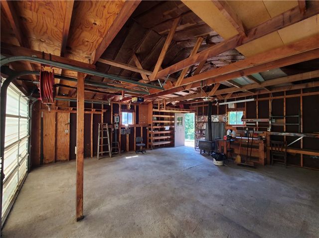 1810 Little Flock Drive, Little Flock, AR 72756