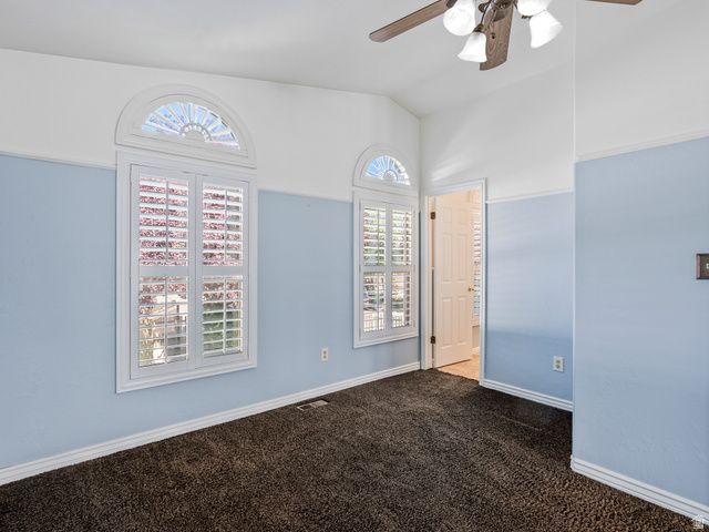 5547 S HARVEY HEIGHTS DR, Taylorsville, UT 84129