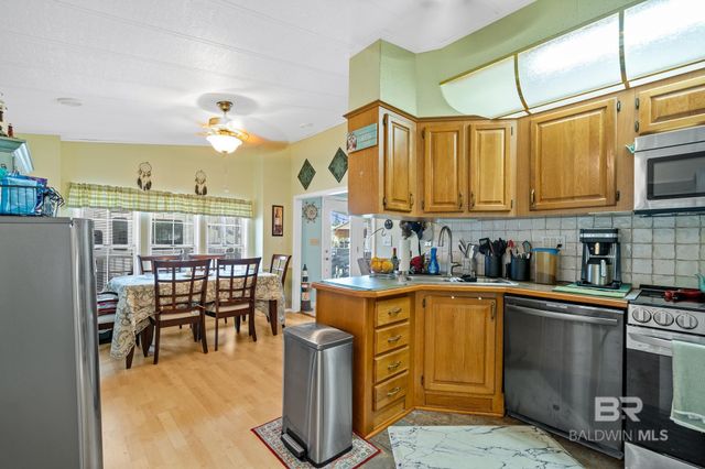 77 Horn Drive, Lillian, AL 36549