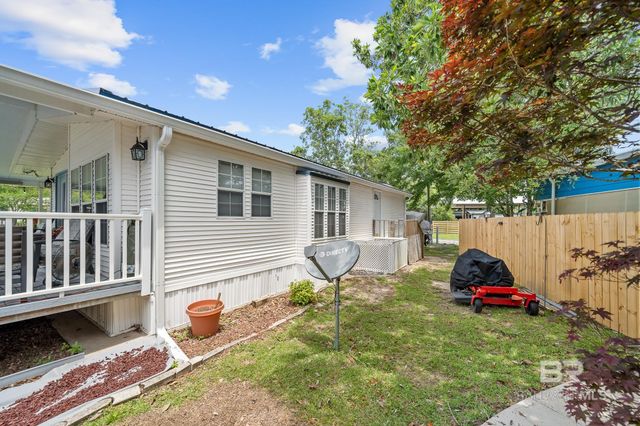 77 Horn Drive, Lillian, AL 36549