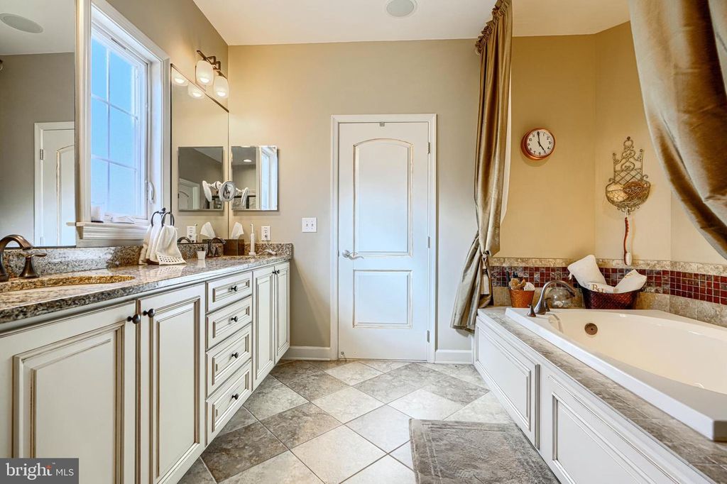 Image 66 of property listing at 102 FLYING EBONY PL, Havre De Grace, MD 21078