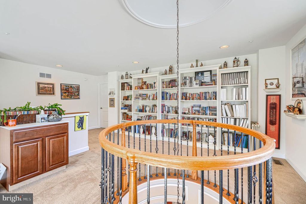 Image 7 of property listing at 102 FLYING EBONY PL, Havre De Grace, MD 21078