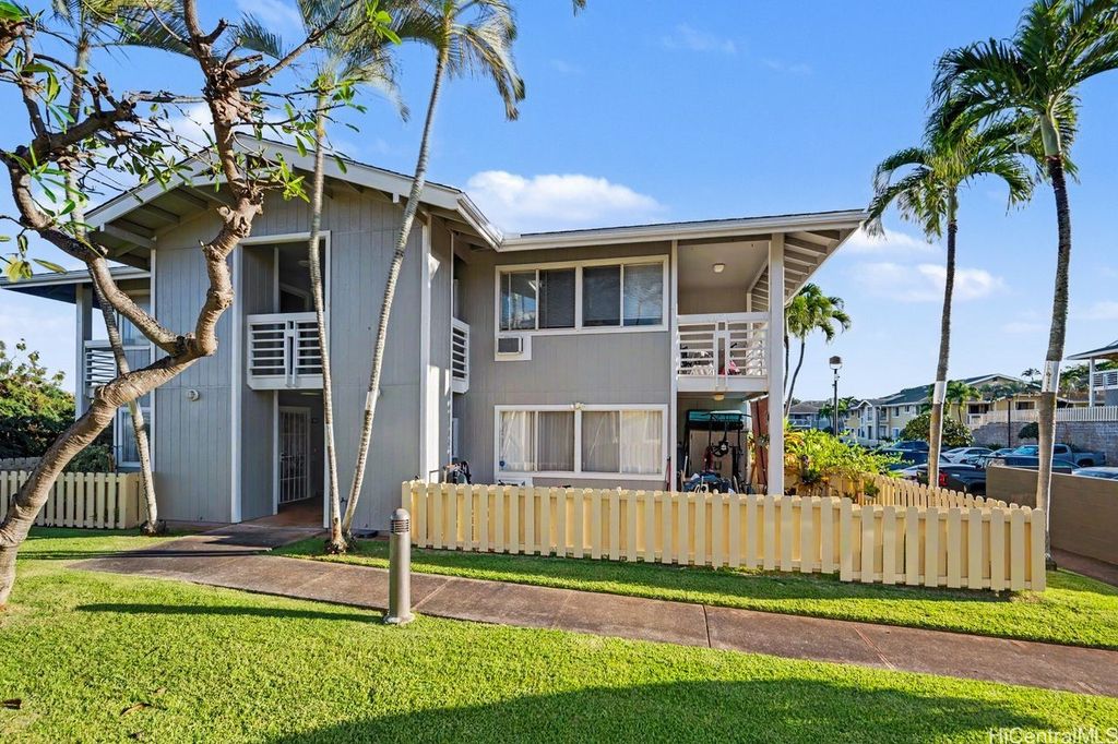 94-520 Kupuohi Street 14101, Waipahu, HI 96797