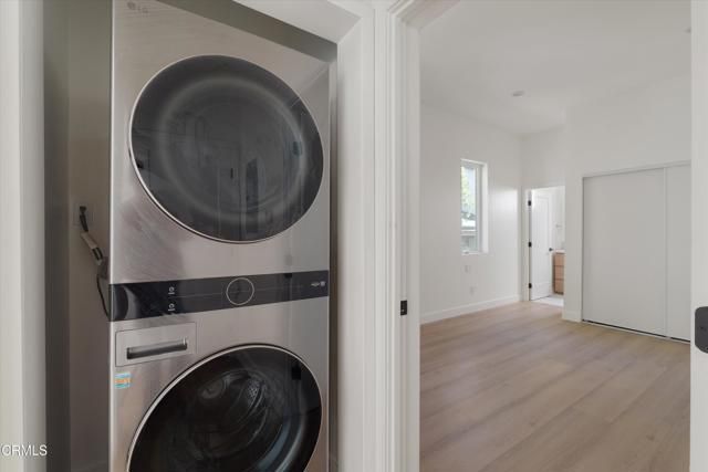 10558 Encino Avenue, Granada Hills (los Angeles), CA 91344