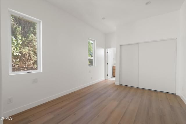 10558 Encino Avenue, Granada Hills (los Angeles), CA 91344