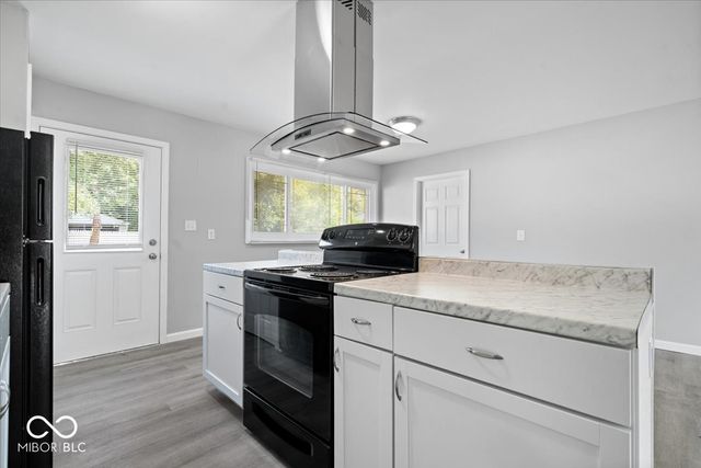 7250 E 34th Place, Indianapolis, IN 46226