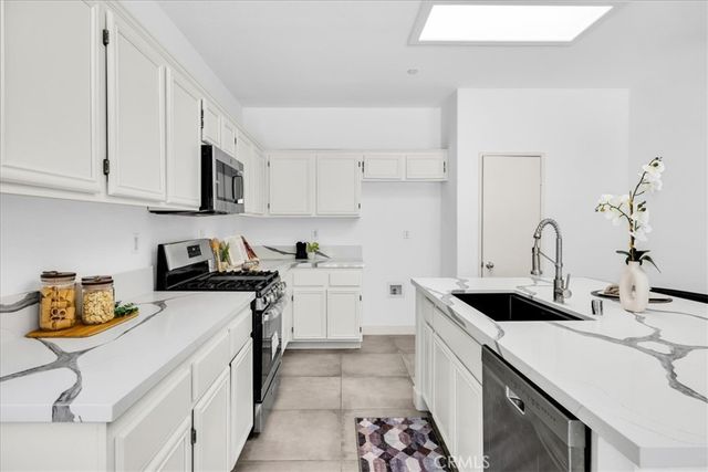 3773 Mission Peak, Palm Springs, CA 92262