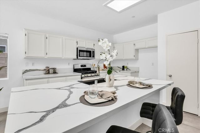 3773 Mission Peak, Palm Springs, CA 92262