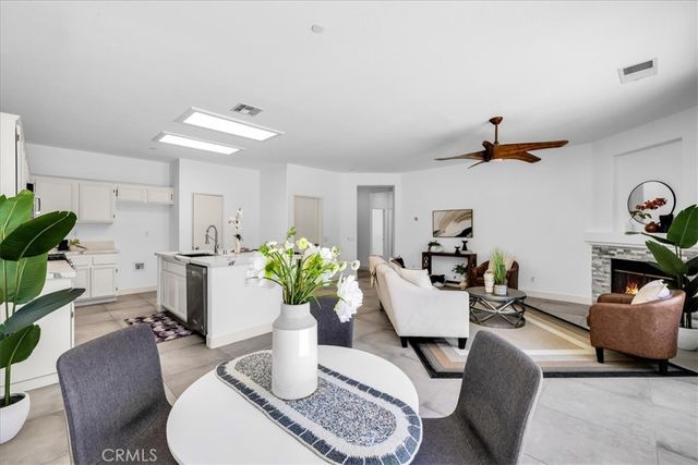 3773 Mission Peak, Palm Springs, CA 92262