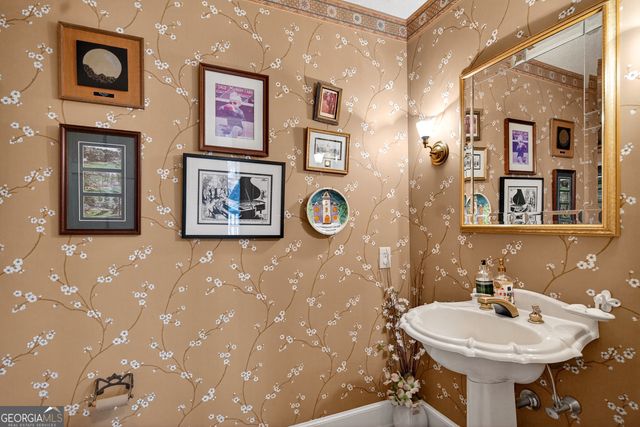 2010 Foxcroft Drive, Lagrange, GA 30240