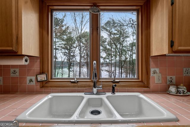 2010 Foxcroft Drive, Lagrange, GA 30240