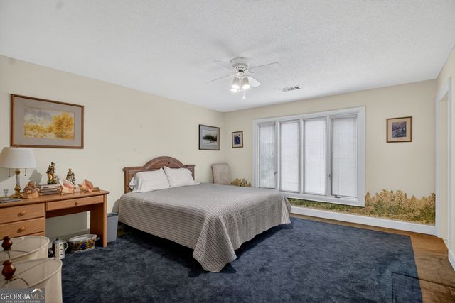 2010 Foxcroft Drive, Lagrange, GA 30240