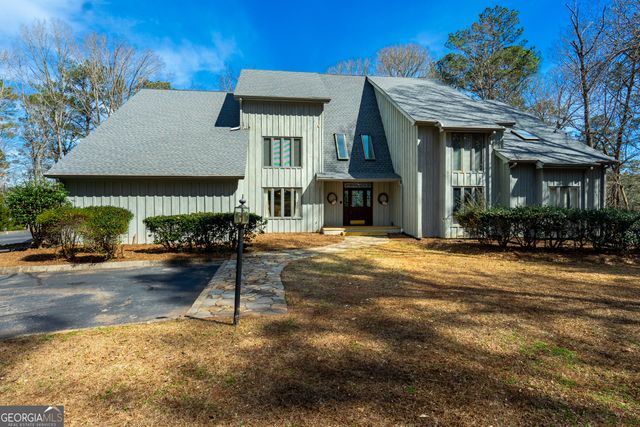 2010 Foxcroft Drive, Lagrange, GA 30240