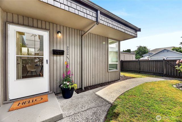 3039 61st Avenue SW, Seattle, WA 98116