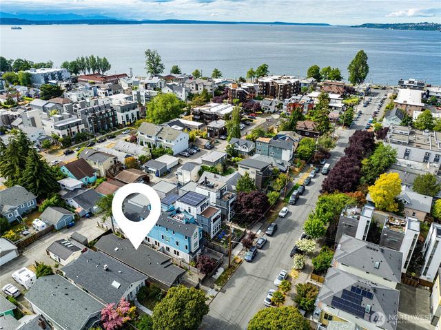 3039 61st Avenue SW, Seattle, WA 98116