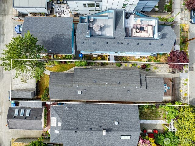 3039 61st Avenue SW, Seattle, WA 98116