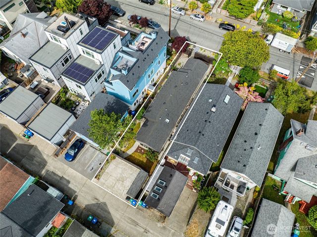 3039 61st Avenue SW, Seattle, WA 98116