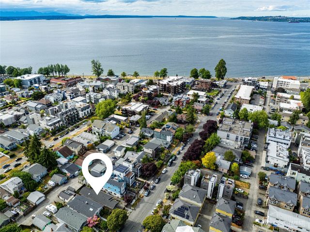 3039 61st Avenue SW, Seattle, WA 98116