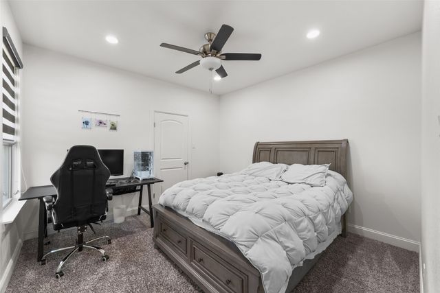 1705 Prestwick Lane, Ennis, TX 75119