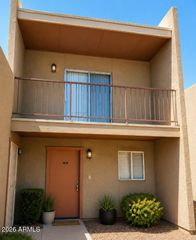 2820 E KATHLEEN Road, Phoenix, AZ 85032