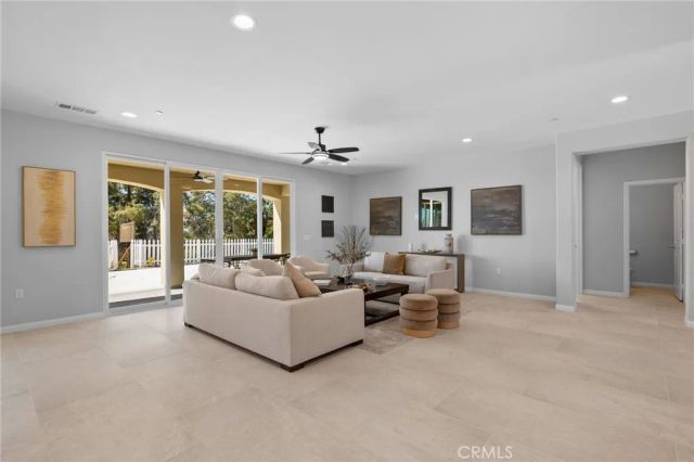 5804 Levanto Street, Bakersfield, CA 93306