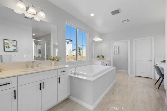 5804 Levanto Street, Bakersfield, CA 93306