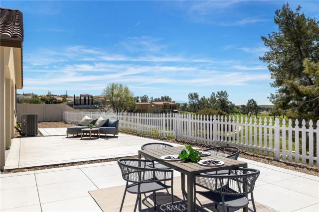 5804 Levanto Street, Bakersfield, CA 93306