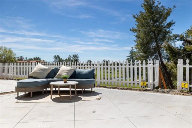 5804 Levanto Street, Bakersfield, CA 93306