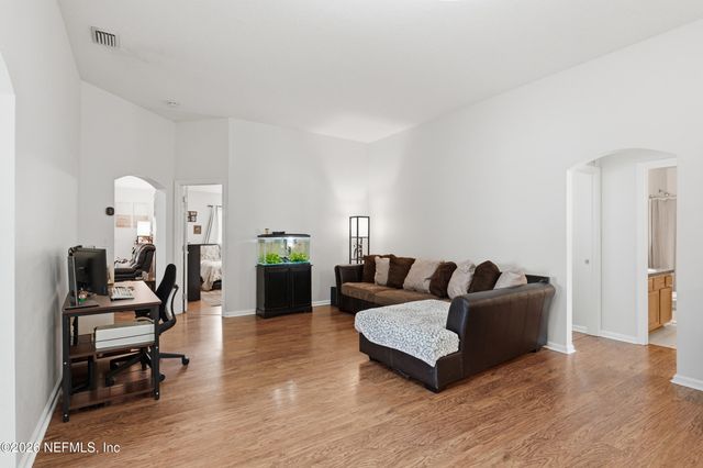 9526 BEMBRIDGE MILL Drive, Jacksonville, FL 32244