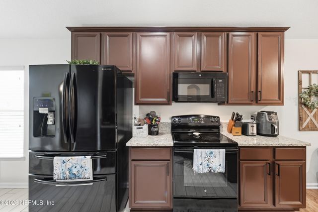 9526 BEMBRIDGE MILL Drive, Jacksonville, FL 32244
