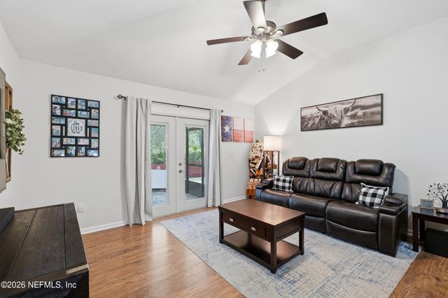 9526 BEMBRIDGE MILL Drive, Jacksonville, FL 32244