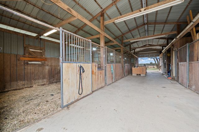 1015 Anderton Rd, Bell Buckle, TN 37020