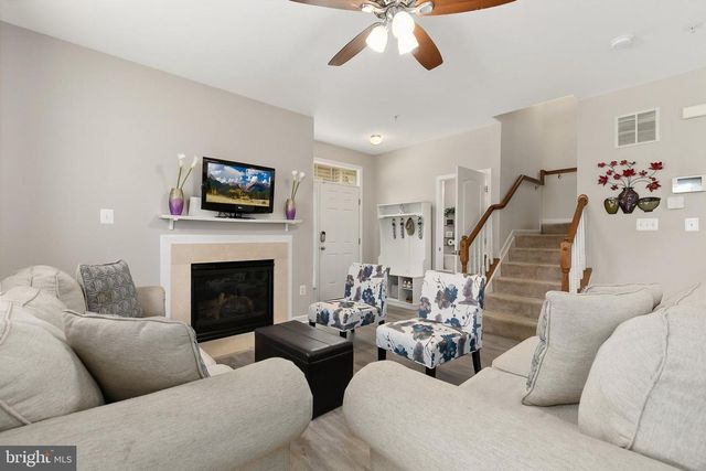 23239 OBSERVATION DR #2225, Clarksburg, MD 20871