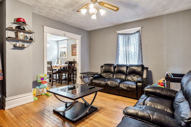 1121 Preston Street, Rockford, IL 61102