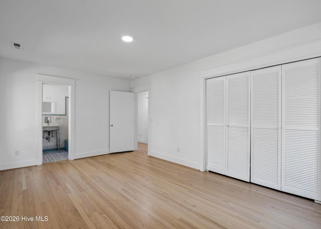 304 River Drive, Southport, NC 28461