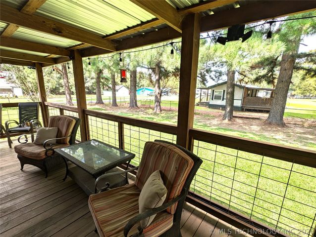 105 Circle Drive, Eufaula, OK 74432