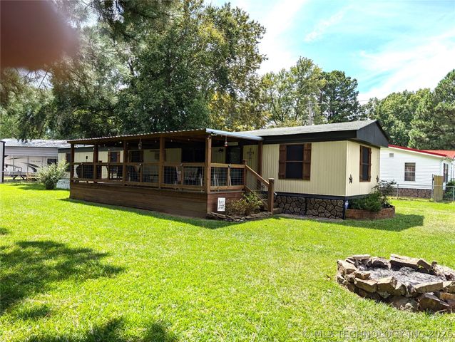 105 Circle Drive, Eufaula, OK 74432