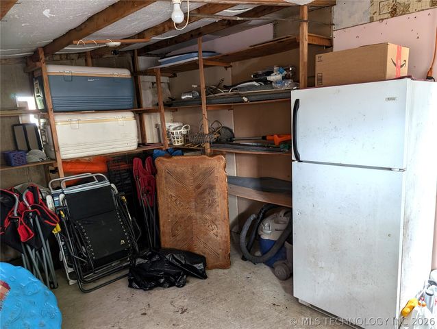 105 Circle Drive, Eufaula, OK 74432