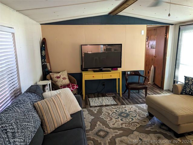 105 Circle Drive, Eufaula, OK 74432