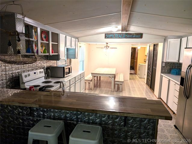 105 Circle Drive, Eufaula, OK 74432