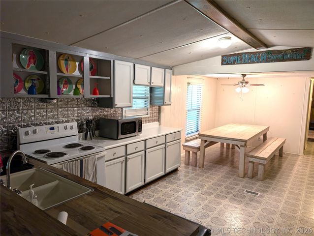 105 Circle Drive, Eufaula, OK 74432