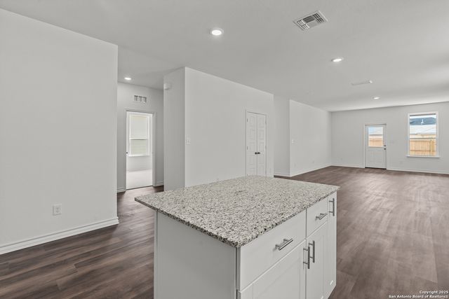 916 Heartseed Avenue, New Braunfels, TX 78130