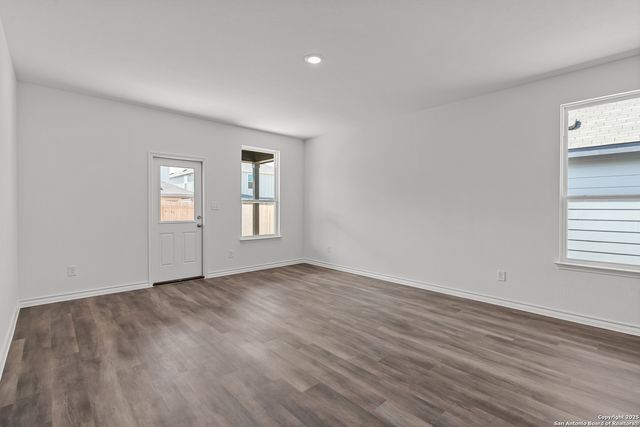 916 Heartseed Avenue, New Braunfels, TX 78130