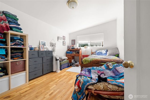 812 N 59th Street, Seattle, WA 98103