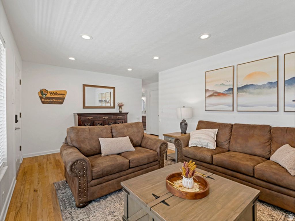 3567 S CHRISTINE ST, Millcreek, UT 84106 — photo 3