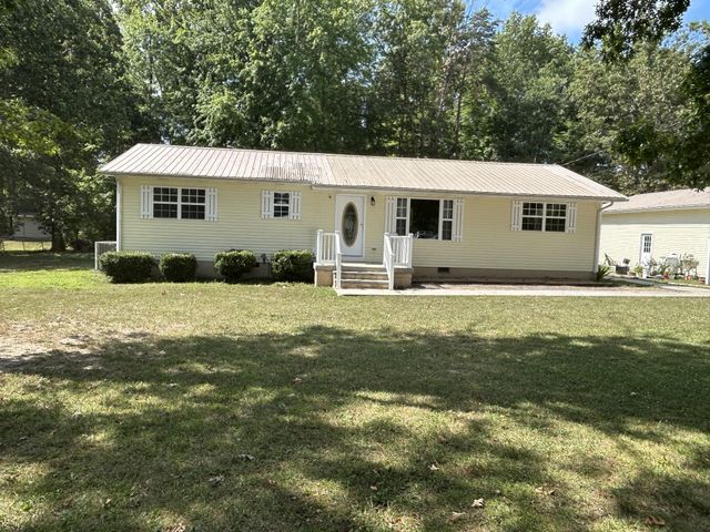 2702 Baseline Rd, Jamestown, TN 38556