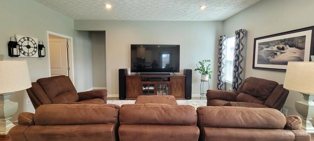 1583 Clearbrook Ln, Batavia Twp, OH 45102