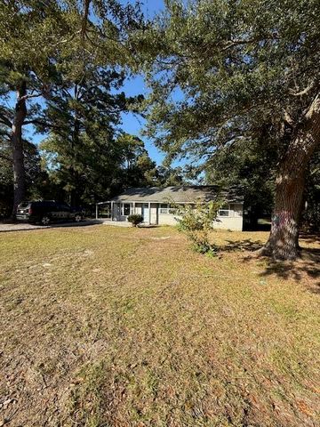 2713 Jones Avenue, Beaufort, SC 29902
