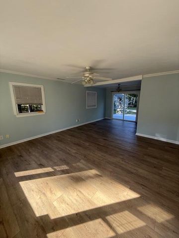 2713 Jones Avenue, Beaufort, SC 29902