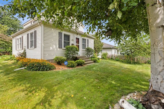 3558 Mckinley Street NE, Minneapolis, MN 55418